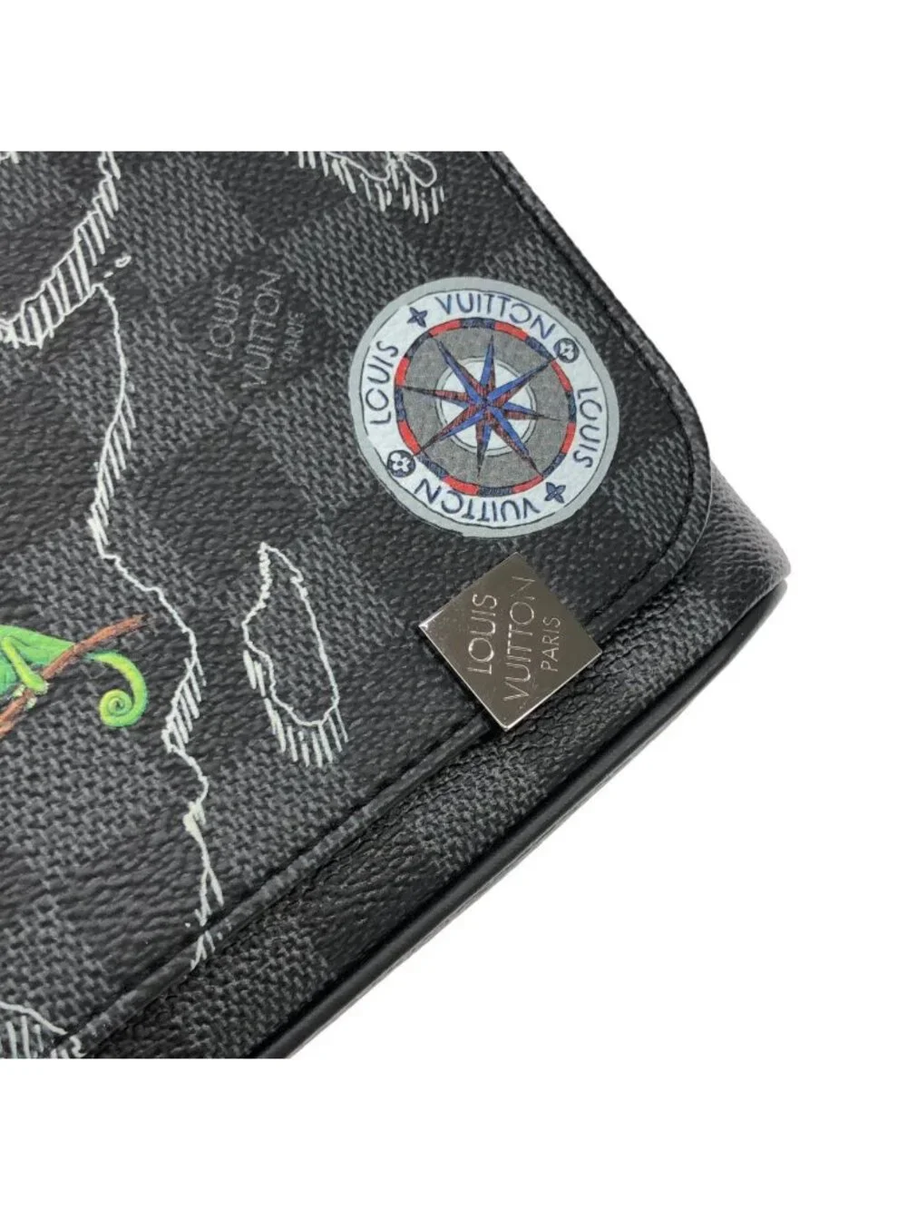 Louis Vuitton Damier Graphite Map District Shoulder